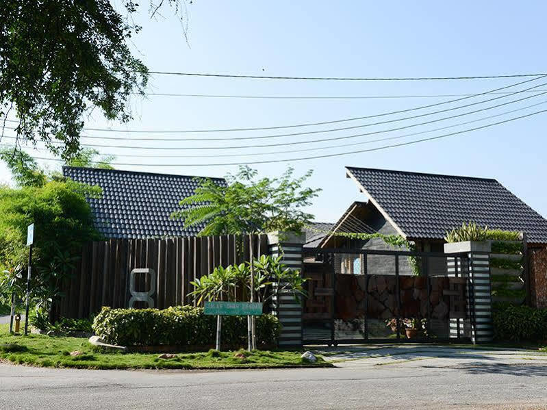 Hotel The Happy 8 Retreat Ipoh Esterno foto